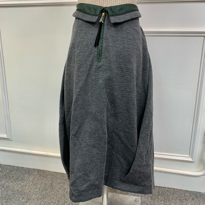‼️中古百搭款‼️Louis Vuitton 👑灰色羊毛長裙 🩶🩶-1