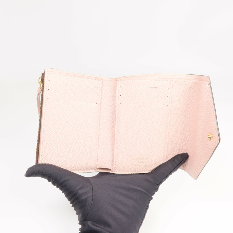 LOUIS VUITTON Monogram Victorine Wallet金扣錢包-11