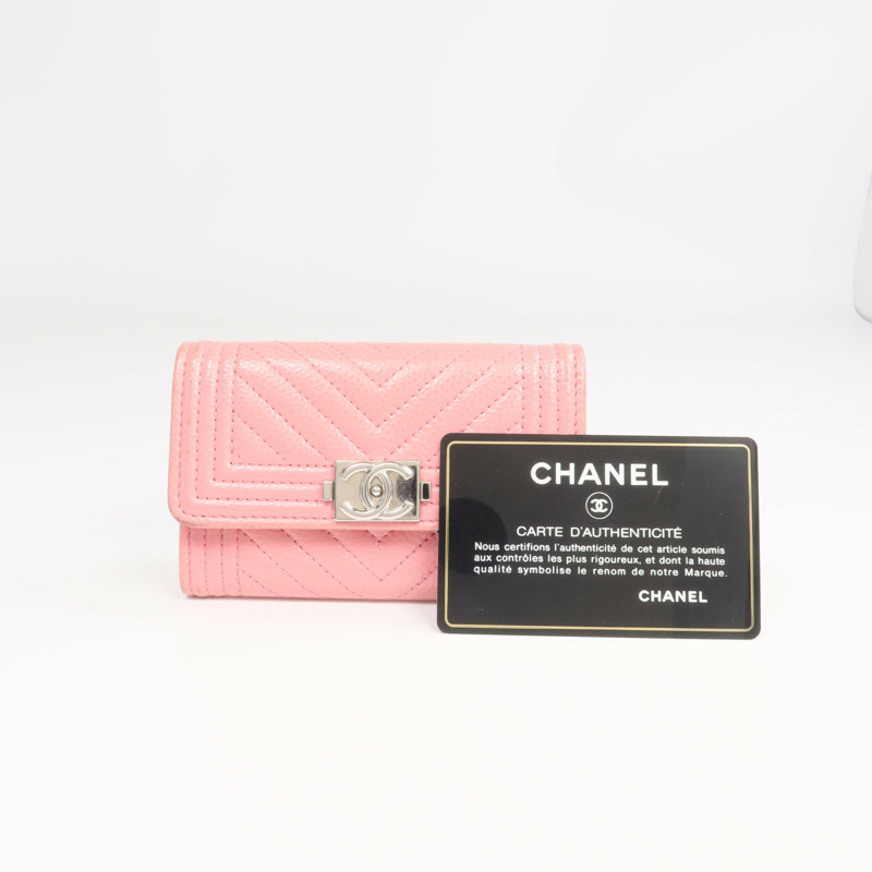CHANEL 牛皮皮革Boy Card Case銀扣卡片套-20