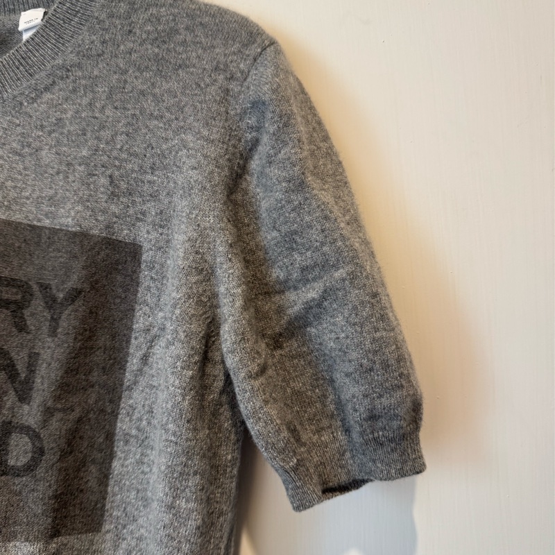 Burberry 灰色山羊絨短袖上衣 ❤️‍🔥-3
