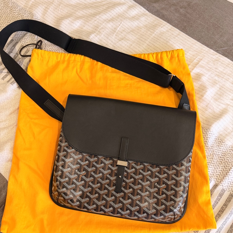 GOYARD 翻蓋皮扣郵差包-0