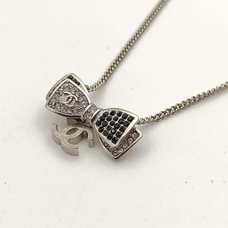 CHANEL 合金蝴蝶結項鏈-1