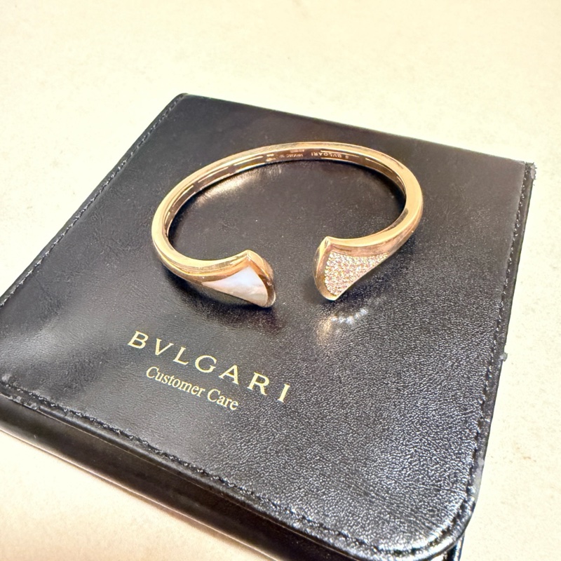 BVLGARI DIVASDREAM扇子開口手鐲白貝母拼18K玫瑰金/鑽石S-4
