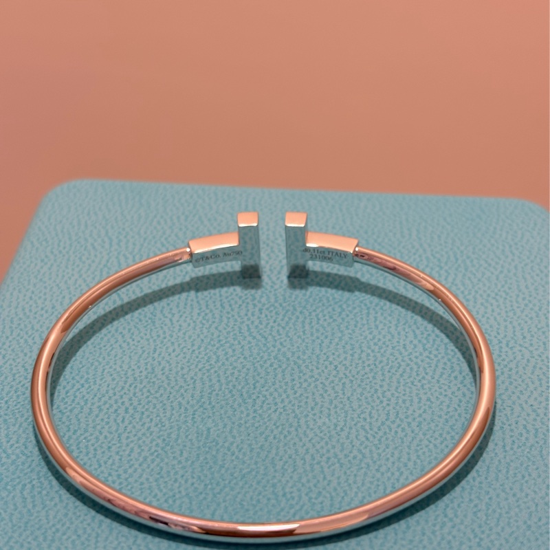 Tiffany & Co. T Wire 18K白金 鑽石與綠松石 線圈手鐲 Tiffany & Co. T Wire Turquoise and Diamond Bracelet in 18k White Gold-10