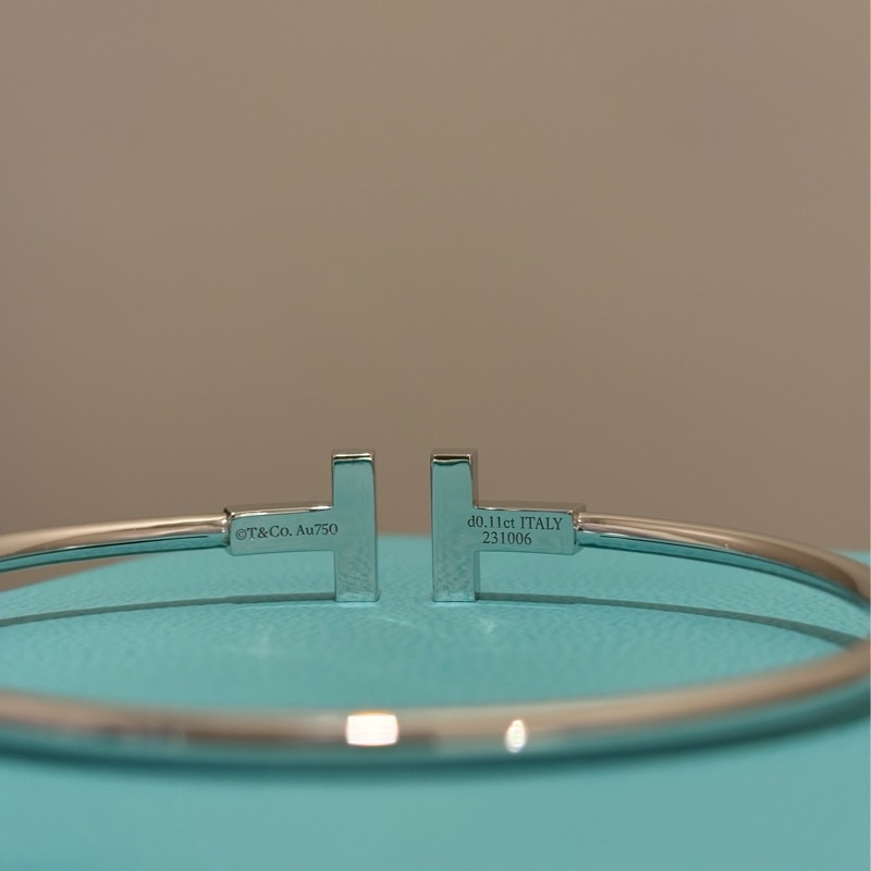 Tiffany & Co. T Wire 18K白金 鑽石與綠松石 線圈手鐲 Tiffany & Co. T Wire Turquoise and Diamond Bracelet in 18k White Gold-11