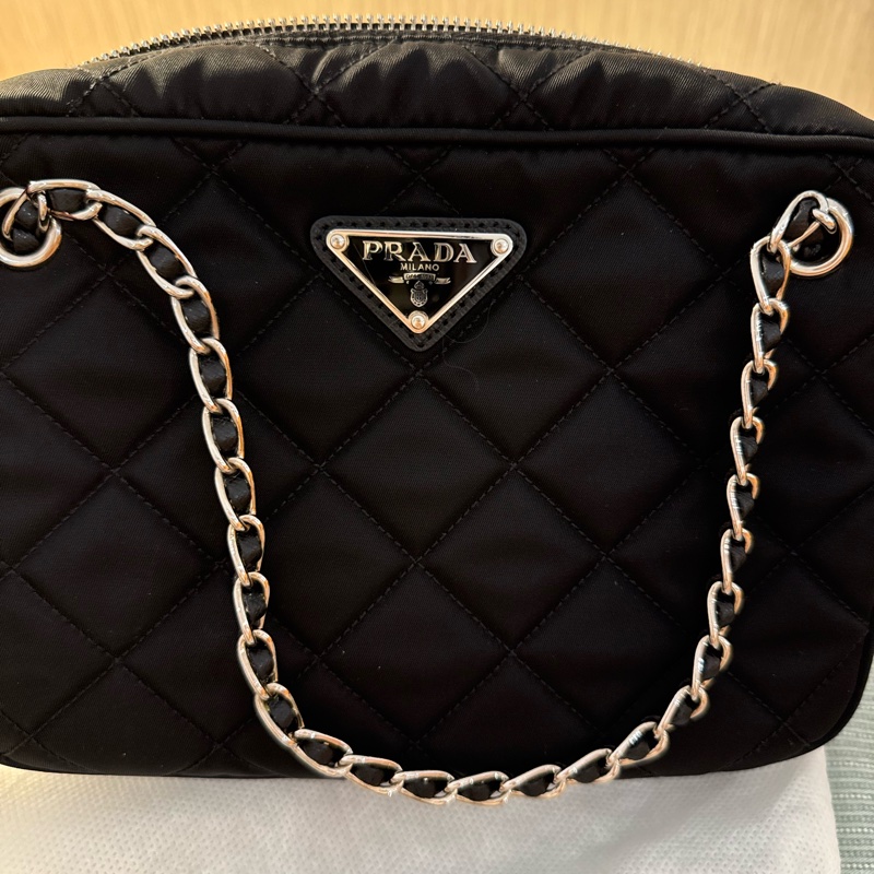 PRADA 黑色菱格紋尼龍相機包/鍊條包(附保卡、防塵袋)-14