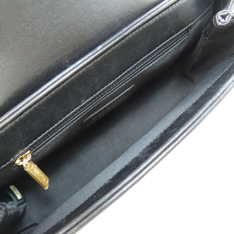 香奈兒 V 形縫線金色五金兩用單肩背包,羊皮,女士。-4