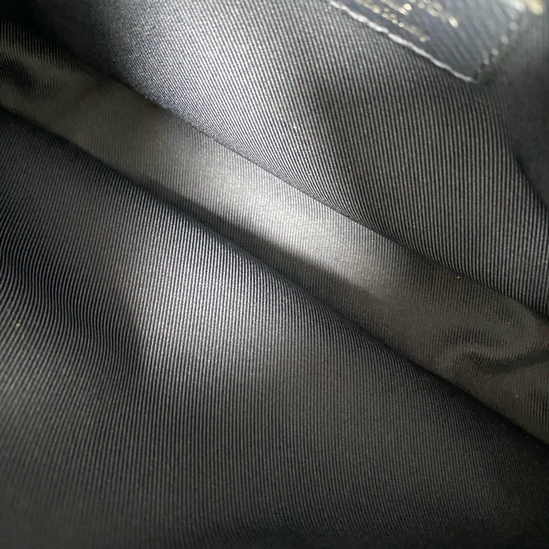 LV outdoor男裝郵差包深藍色牛皮-8