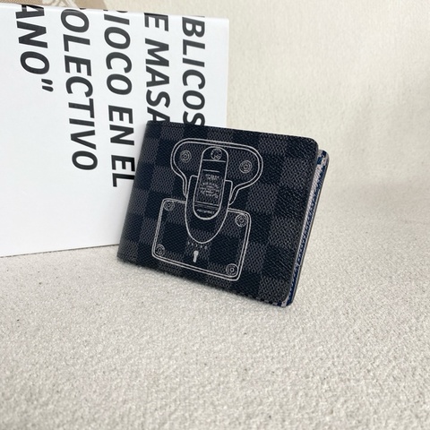 99新 LV限量款男款短款錢包