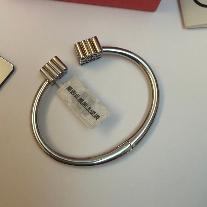 Loewe Anagram 純銀手環-11