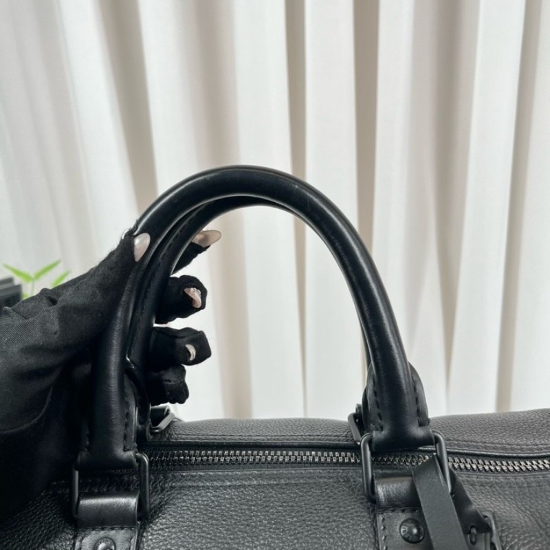 LV路易威登 city keepall 40 旅行袋 手提單肩斜挎包 超級絕版 這個size 簡直就是黃金尺寸 不大不小剛剛好-18