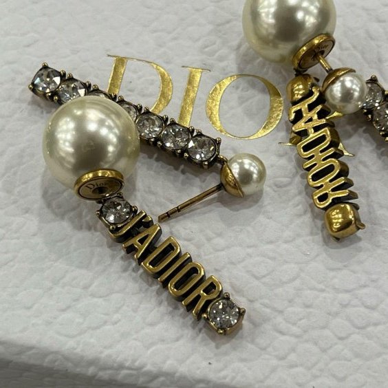 東區正精品㊣ Christian Dior CD金色J’ADIOR 字母鑲鑽大小白色珍珠垂墜耳環RZ6353-3