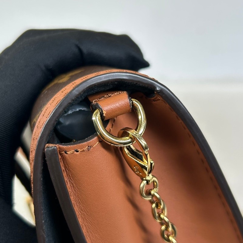 LV路易威登dauphine達芙妮woc鏈條包  可單肩可斜挎-16