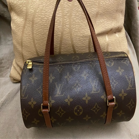 Louis Vuitton Vintage 老字花紋紅皮圓桶手提包