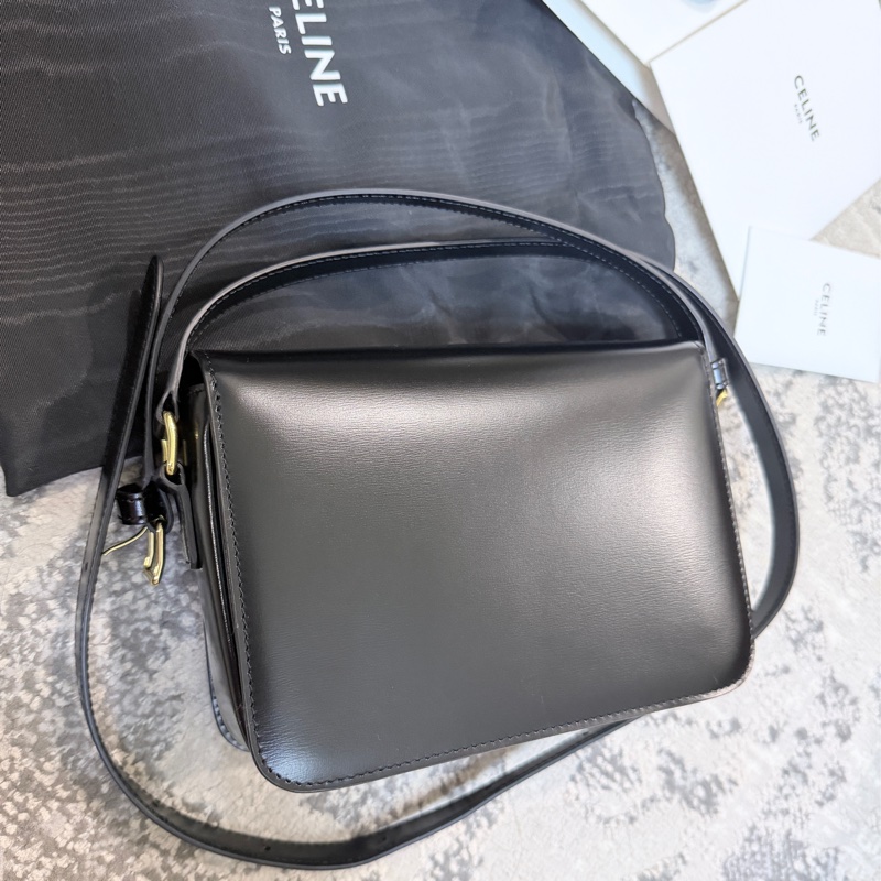 台灣專櫃💯Celine思琳 Teen Triomphe 經典牛皮 凱旋門 BOX黑金 方包 豆腐包/斜背包/肩背包 🉑送禮狀態-5
