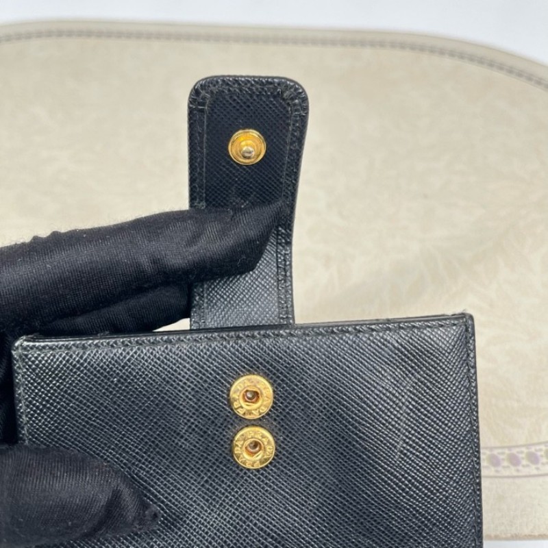 Prada普拉達 黑色牛皮卡包 經典耐用 小巧便攜-3