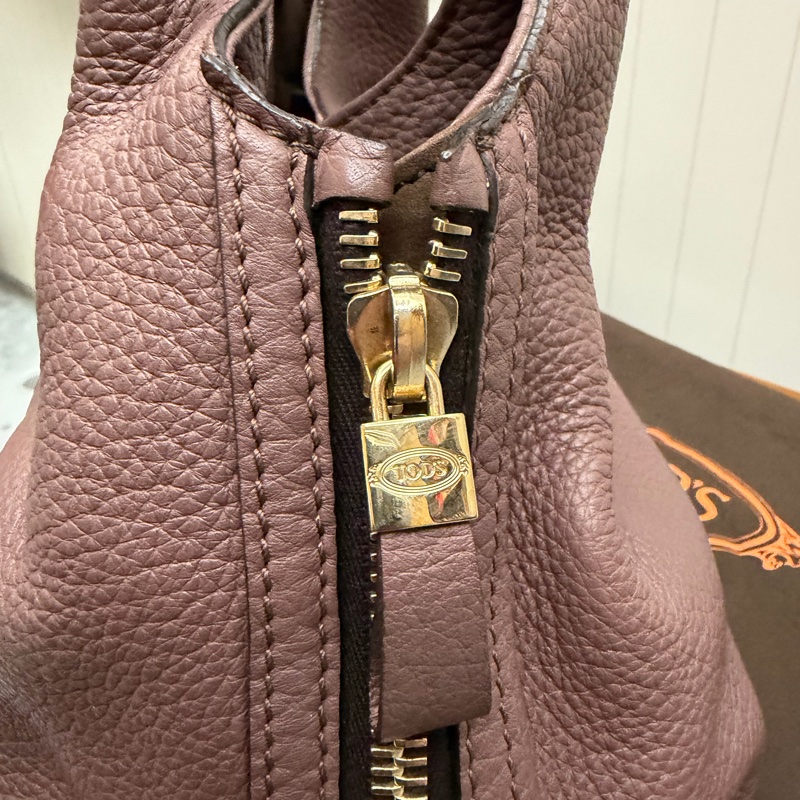 TOD’S牛皮包-16
