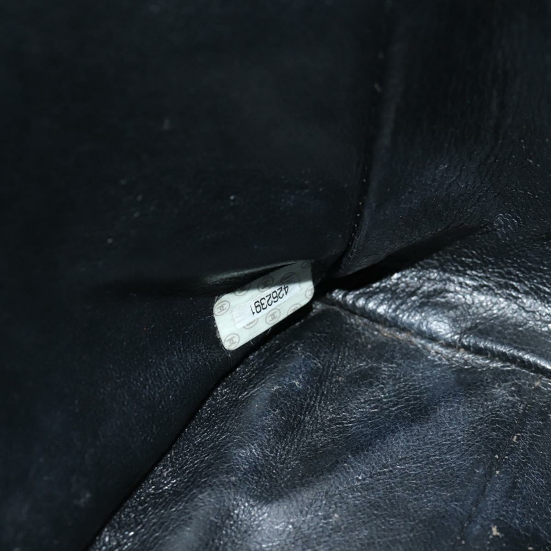 【日本直送】香奈兒 (CHANEL) 菱格紋鏈條肩背包，魚子醬紋皮革，黑色，金色雙C標誌，正品編號 145587AV-28