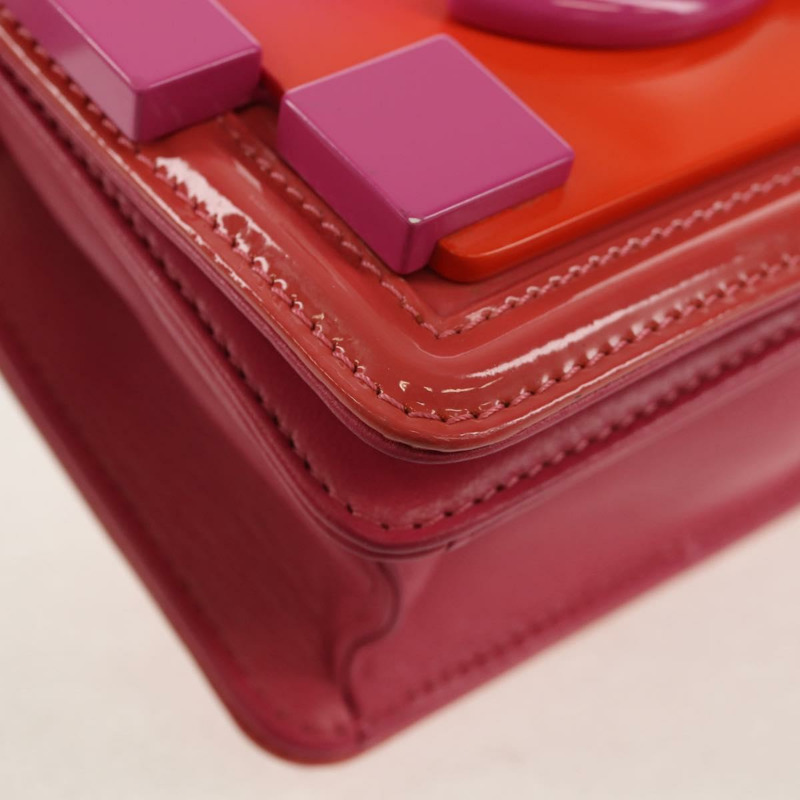 【日本直送】香奈兒樂高男孩鏈單背包琺瑯粉紅銀色雙C標誌正品 152449AV-9