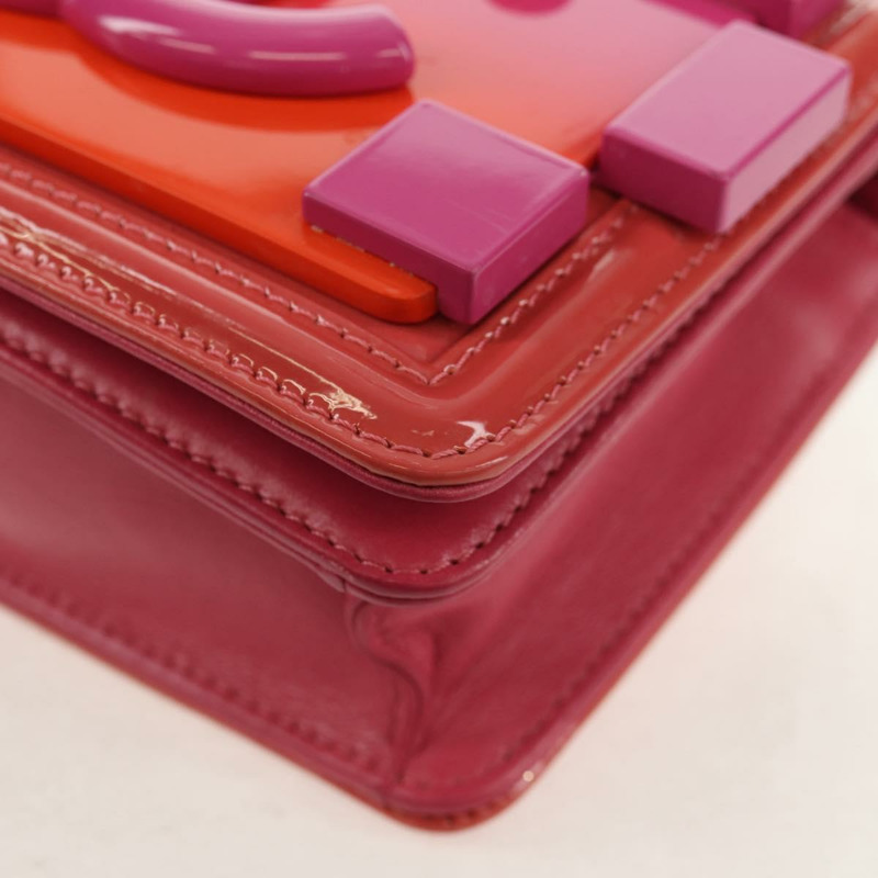 【日本直送】香奈兒樂高男孩鏈單背包琺瑯粉紅銀色雙C標誌正品 152449AV-10