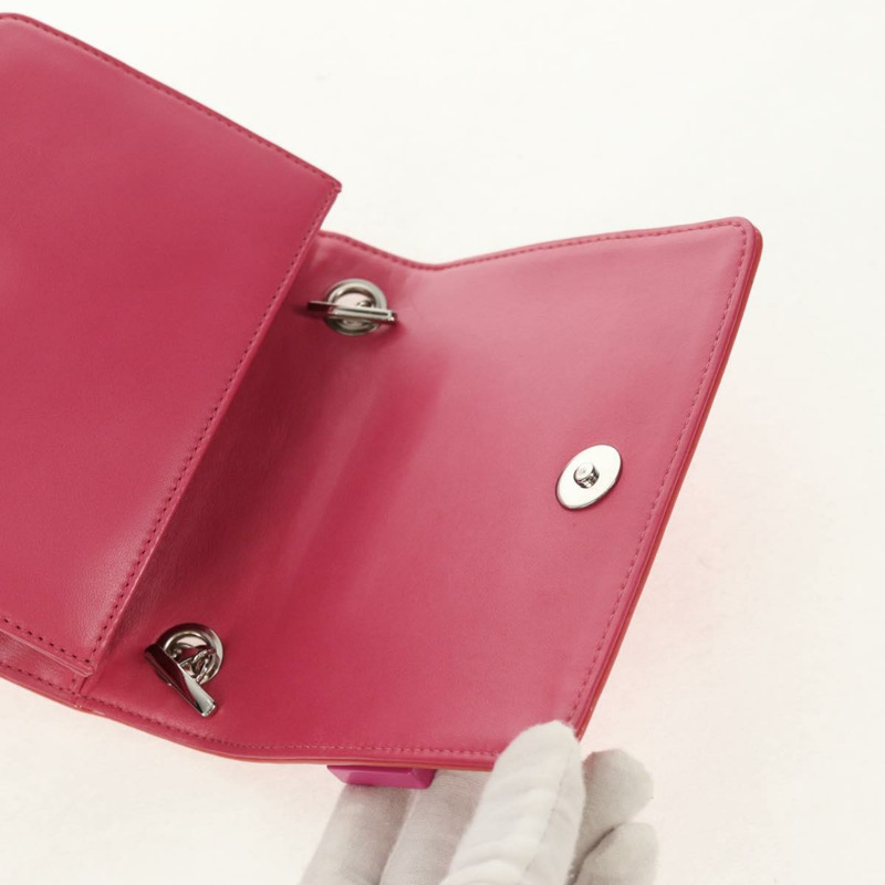 【日本直送】香奈兒樂高男孩鏈單背包琺瑯粉紅銀色雙C標誌正品 152449AV-14