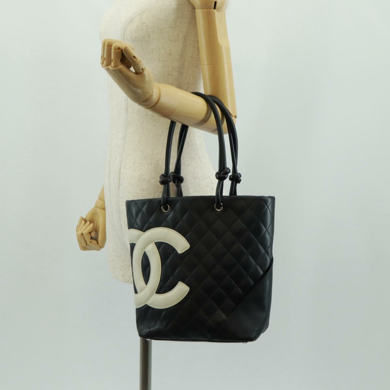 【日本直送】香奈兒 Cambon 系列托特包,羊皮材質,黑色銀色雙C標誌,正品 am10535V-24