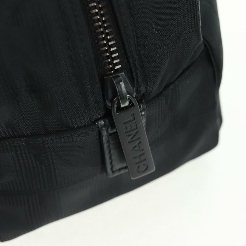 【日本直送】香奈兒新款旅行系列手提包，尼龍材質，黑色，銀色雙C標誌，貨號164763V-13