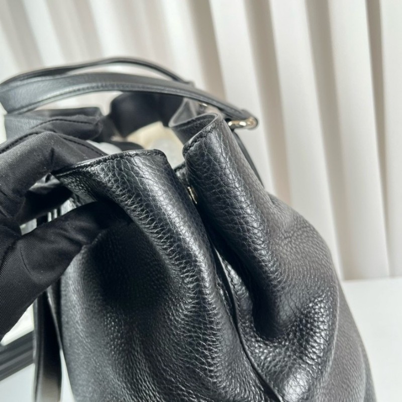 GUCCI古馳 黑色全皮手提包 全皮荔枝紋 容量超大 裝電腦資料都特別好-16