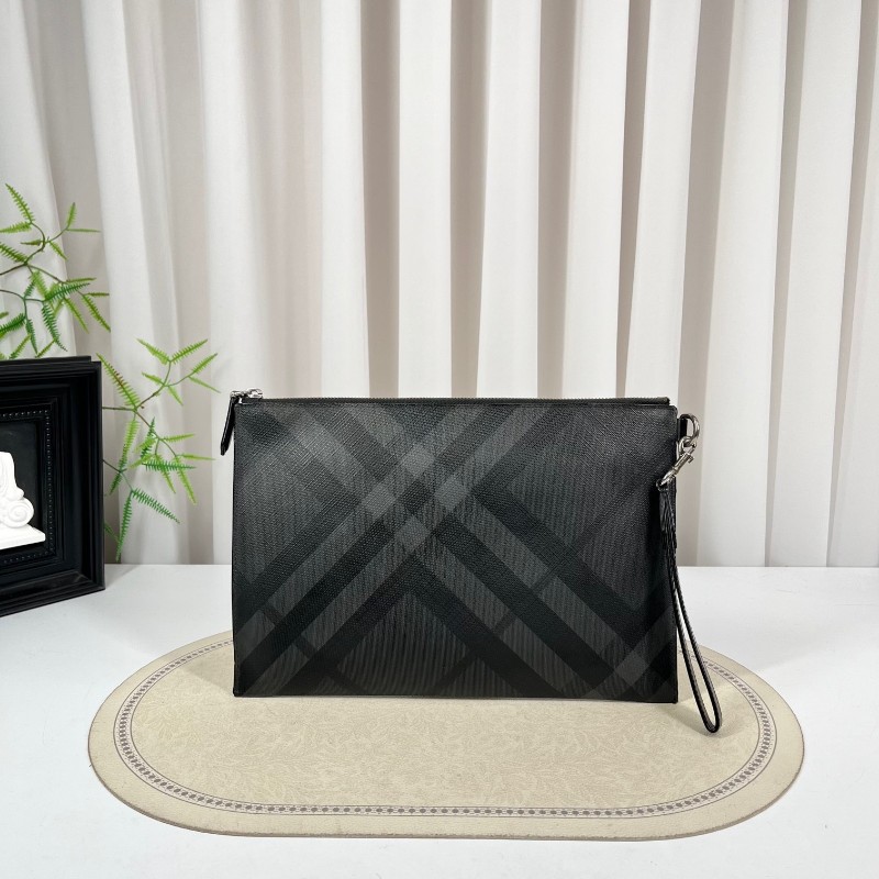 Burberry巴寶莉 黑色格紋手拿包 拉鍊順滑 內裡乾淨 容量大 日常出門、商務都能用 手柄可拆卸-1