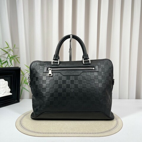 LV路易威登 黑色棋盤格公文包 黑色棋盤格紋理 可放筆記本電腦 容量大實用 內裡乾淨整潔