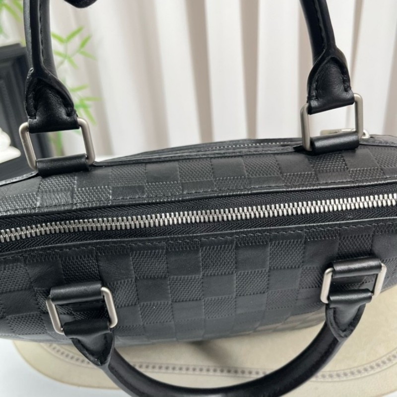 LV路易威登 黑色棋盤格公文包 黑色棋盤格紋理 可放筆記本電腦 容量大實用 內裡乾淨整潔-16