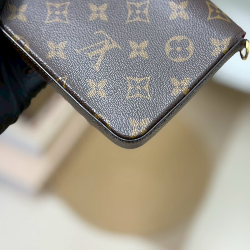 （新款絨質內裡超有質感😍）🏷LV 路易威登．Félicie Pochette 三合一 woc  M81896 新款 芯片款-7