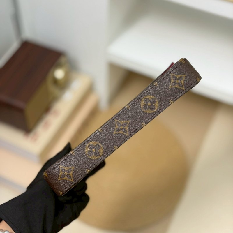 （新款絨質內裡超有質感😍）🏷LV 路易威登．Félicie Pochette 三合一 woc  M81896 新款 芯片款-12