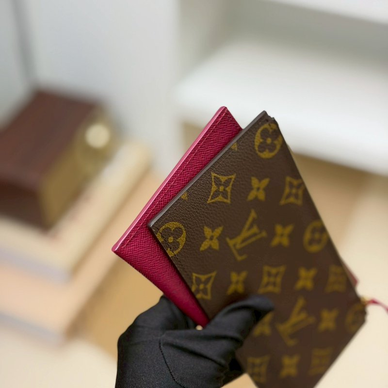 （新款絨質內裡超有質感😍）🏷LV 路易威登．Félicie Pochette 三合一 woc  M81896 新款 芯片款-22