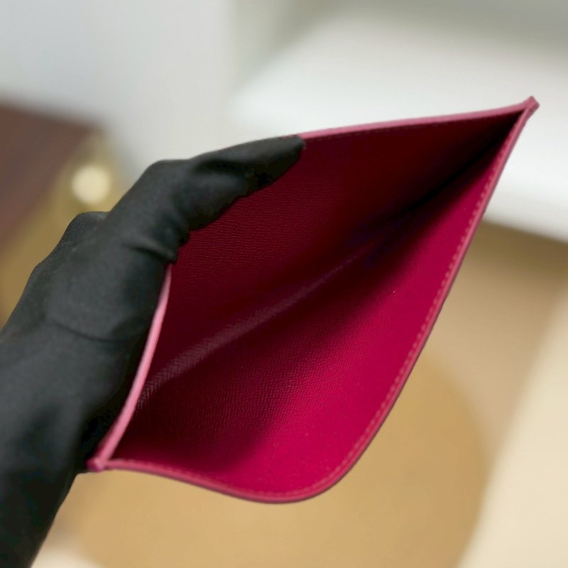 （新款絨質內裡超有質感😍）🏷LV 路易威登．Félicie Pochette 三合一 woc  M81896 新款 芯片款-24