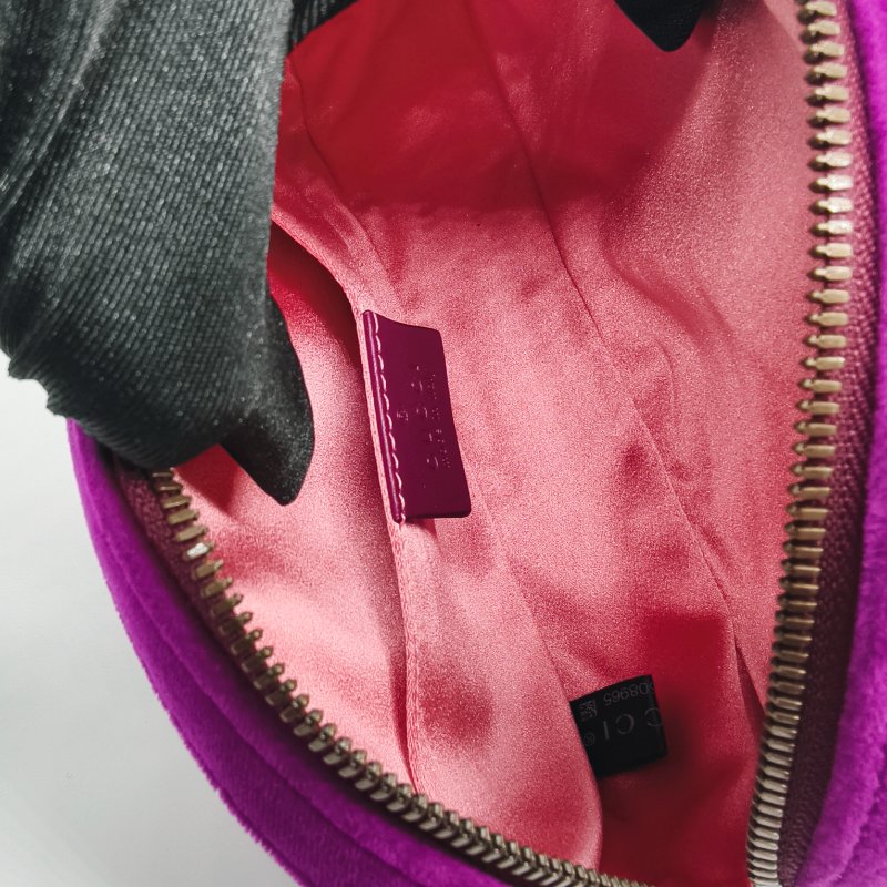 GUCCI 紫色天鵝絨腰包-5