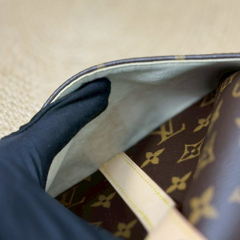 （全新未使用！送禮等級✨）🏷LV 路易威登．Saumur BB 雙子星 M46740 芯片款-17