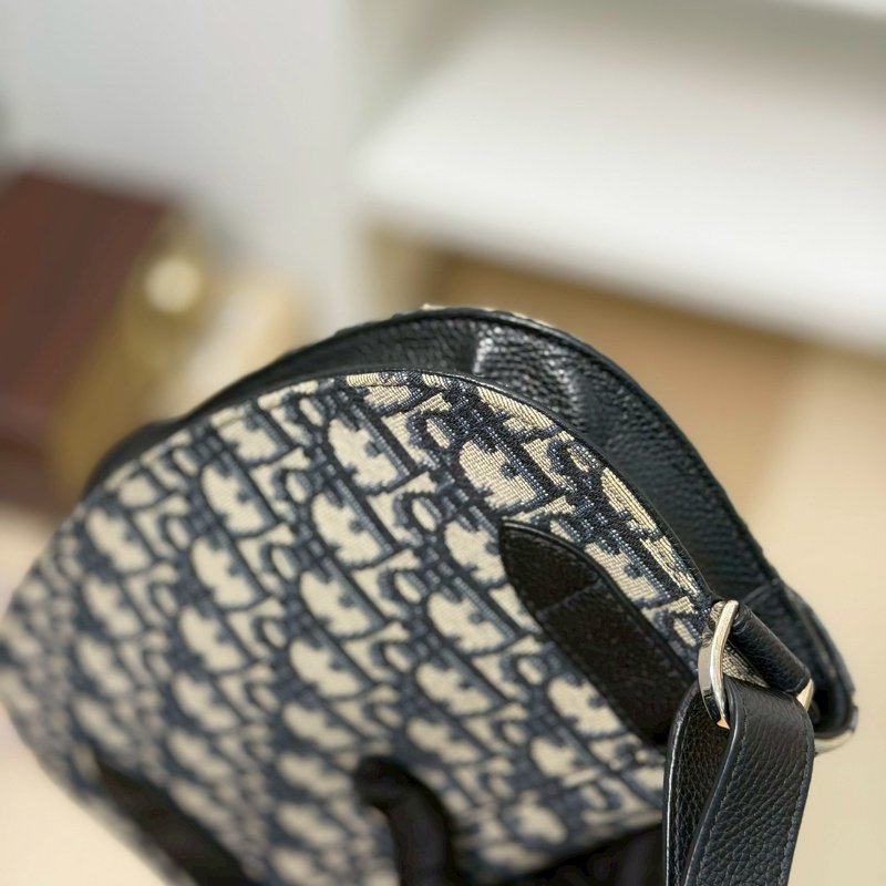 🏷️Dior 迪奧.Saddle 馬鞍郵差包 已絕版/客人寄賣-7