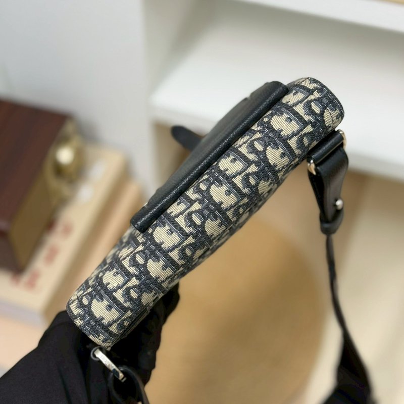 🏷️Dior 迪奧.Saddle 馬鞍郵差包 已絕版/客人寄賣-13