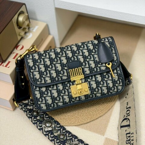 🏷️Dior 迪奧．Addict 緹花郵差包 中號 已絕版/客人寄賣