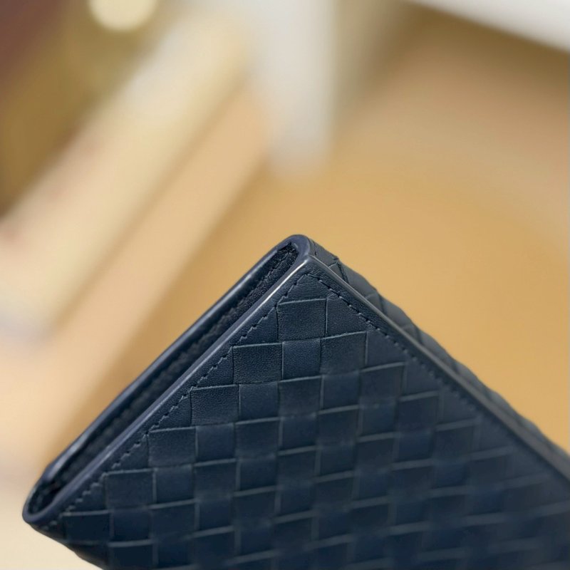 (白菜價🥬超甜秒售價)🏷️BV 葆蝶家.編織翻蓋長夾/客人寄賣-4