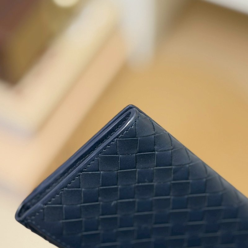 (白菜價🥬超甜秒售價)🏷️BV 葆蝶家.編織翻蓋長夾/客人寄賣-6