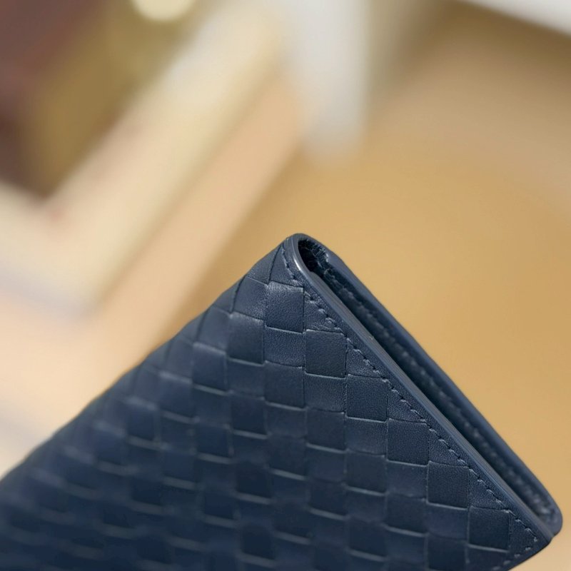 (白菜價🥬超甜秒售價)🏷️BV 葆蝶家.編織翻蓋長夾/客人寄賣-9