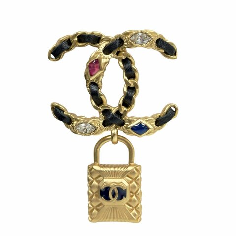 CHANEL CC 水鑽 皮穿鏈 鎖頭吊飾 胸針