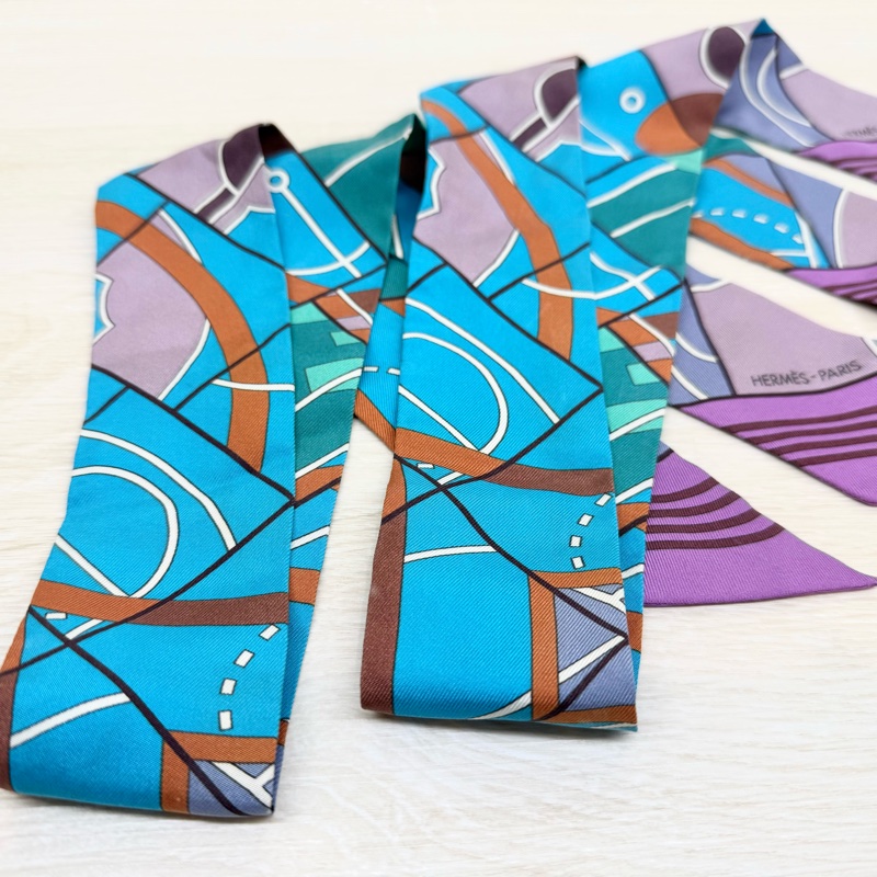 HERMES 藍紫綠字母造型 TWILLY一對-3