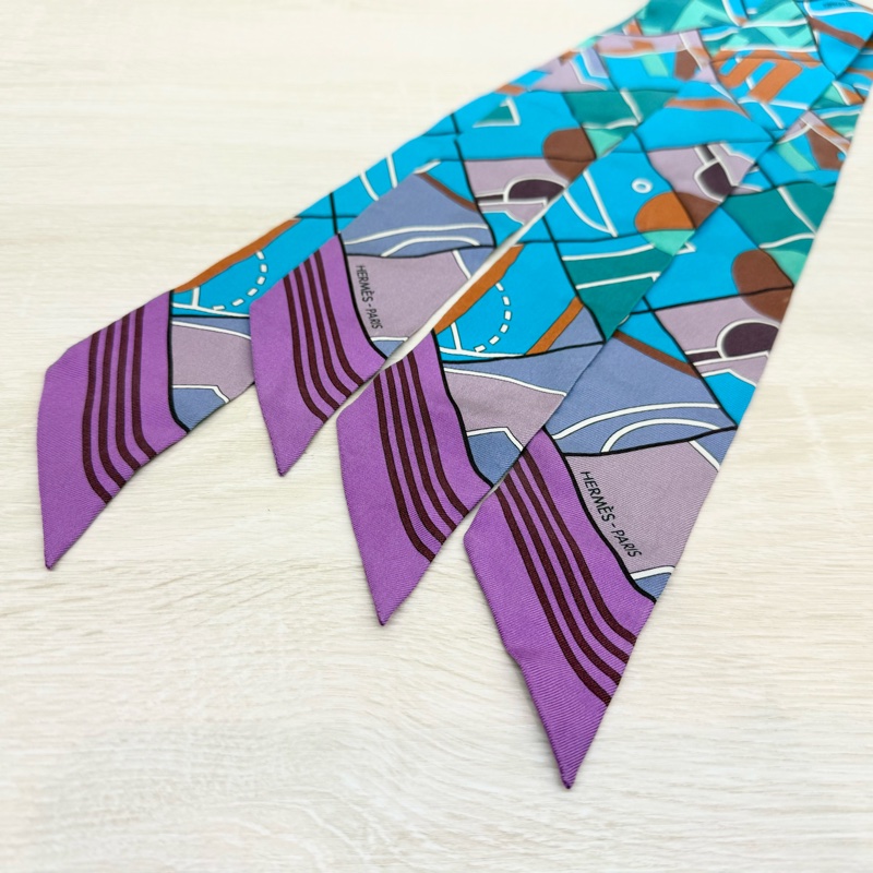 HERMES 藍紫綠字母造型 TWILLY一對-5