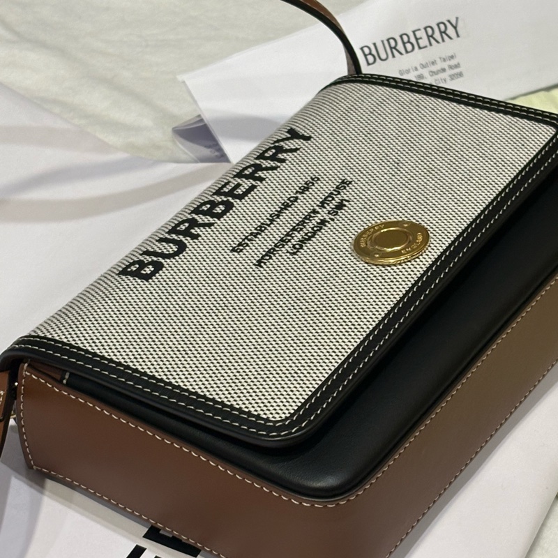 BURBERRY New Hampshire 斜背包-4