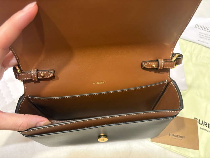 BURBERRY New Hampshire 斜背包-11