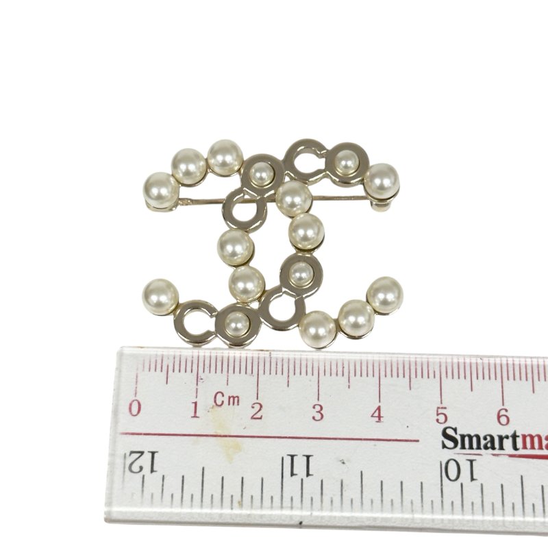 CHANEL CC 珠珠 胸針-12
