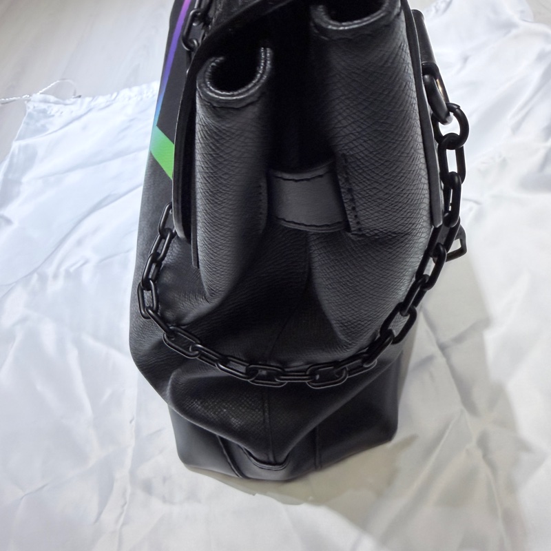 LV 路易威登 限量彩虹 Taiga Steamer PM 公文包 手提包 斜背包 黑色 M30339 LV-1